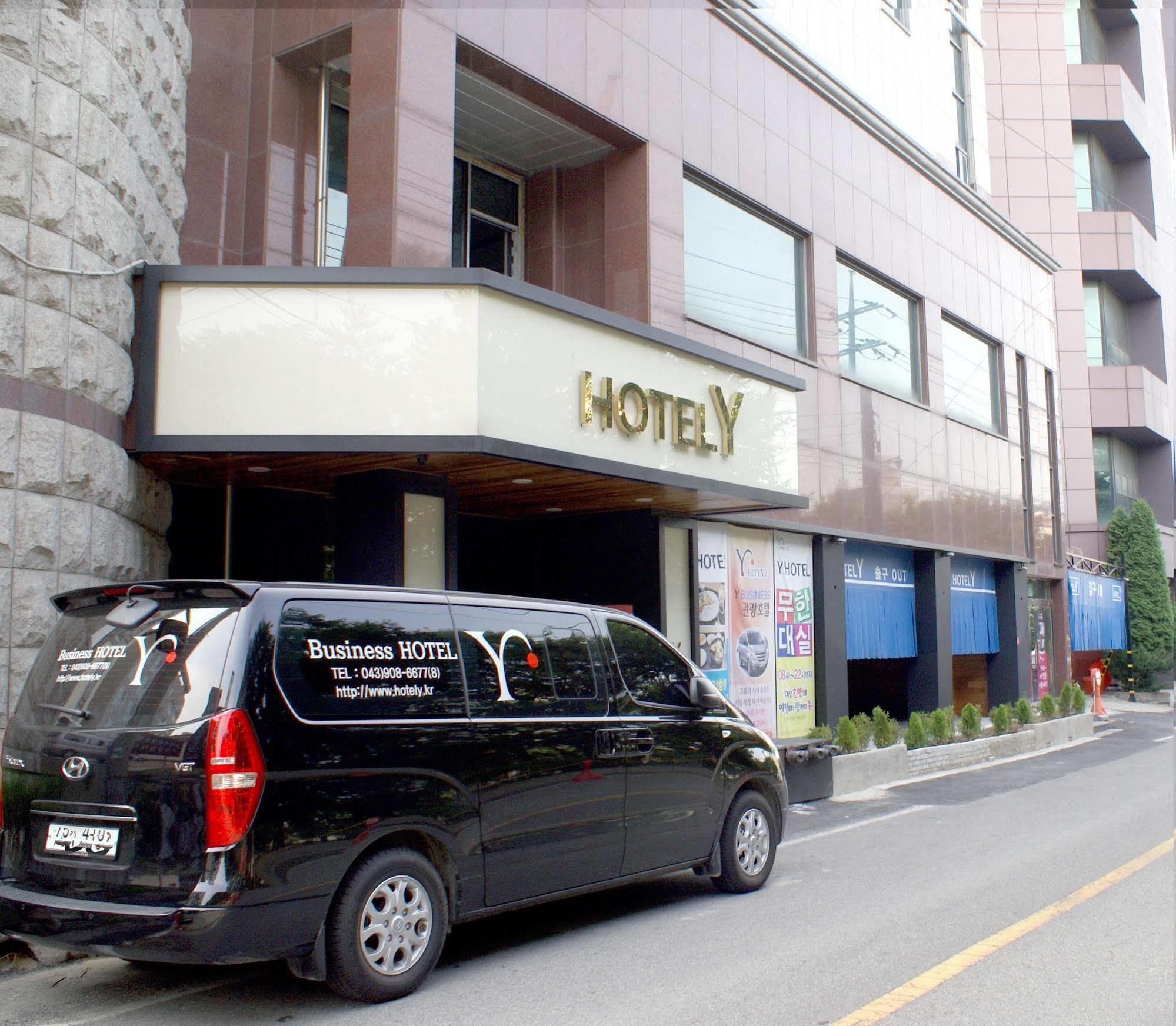 Y Ocean Hotel Йосу Екстериор снимка