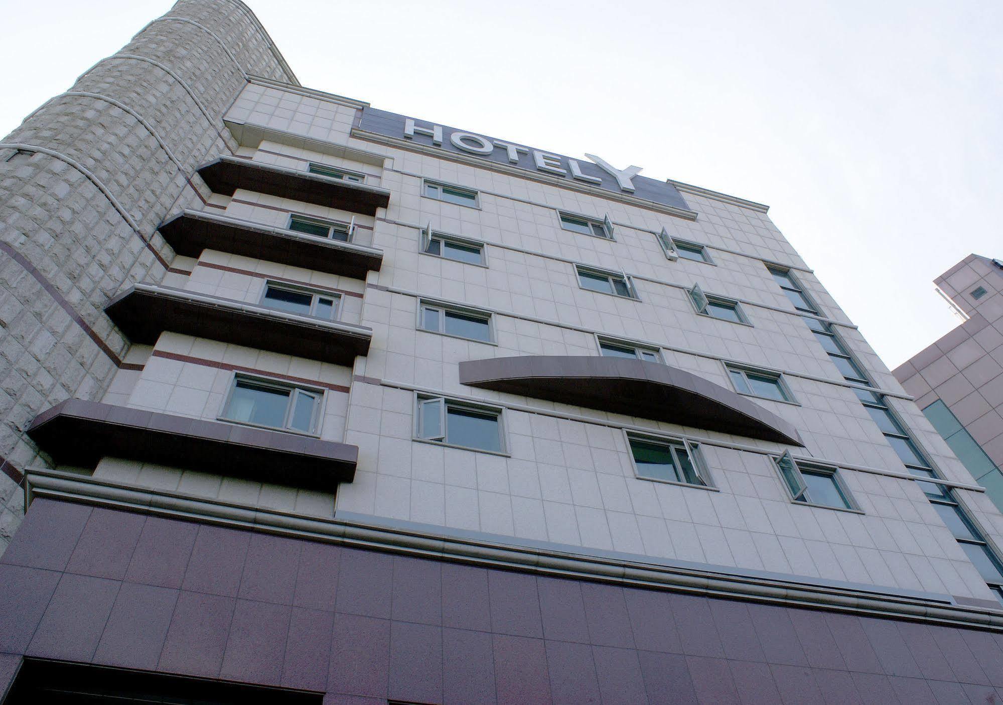Y Ocean Hotel Йосу Екстериор снимка