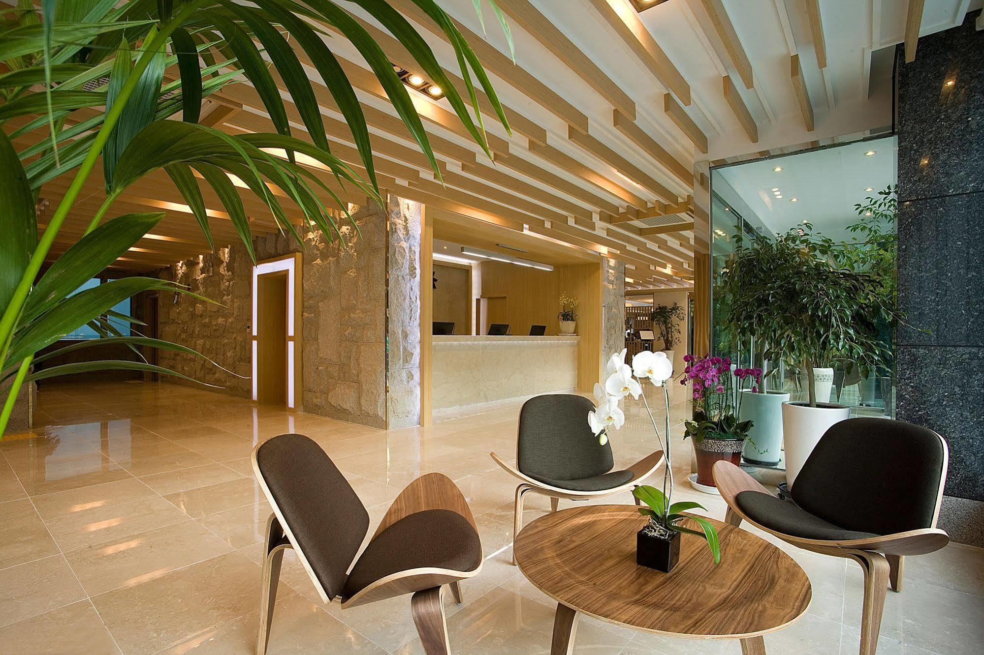 Y Ocean Hotel Йосу Екстериор снимка