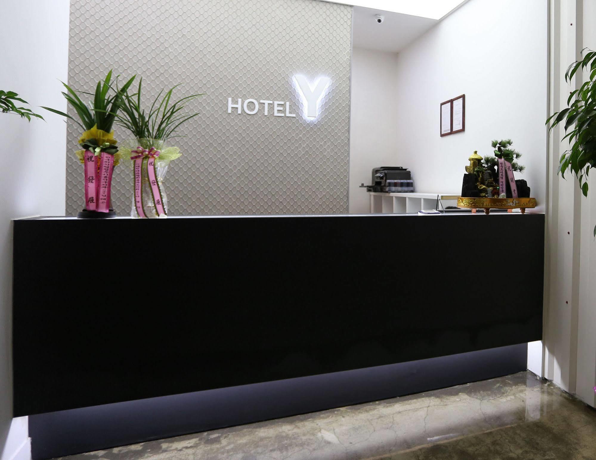 Y Ocean Hotel Йосу Екстериор снимка