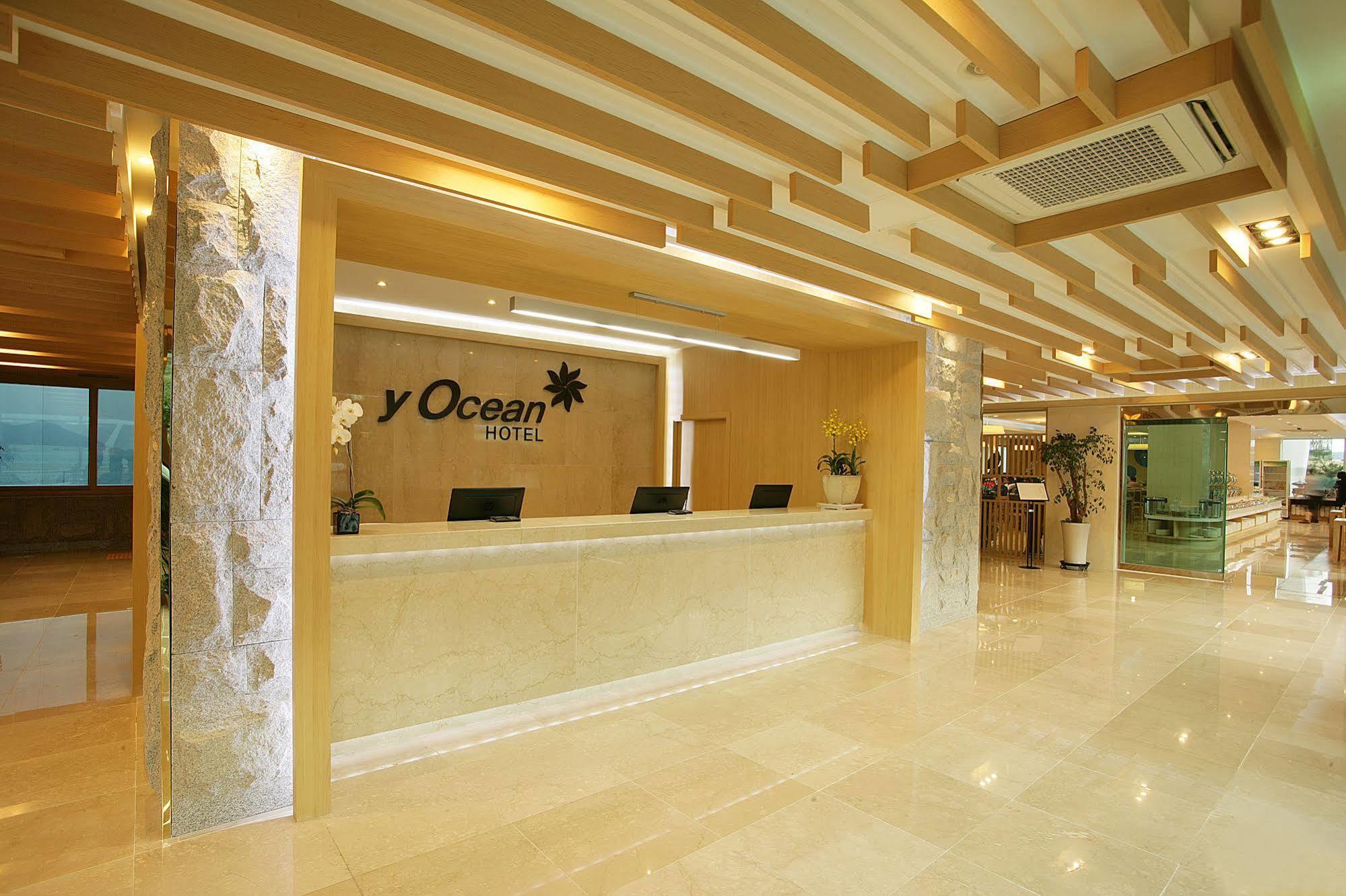 Y Ocean Hotel Йосу Екстериор снимка